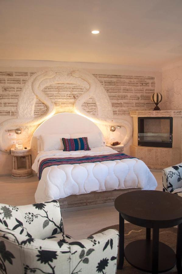 Hotel De Sal Cristal Samana Colchani Екстериор снимка